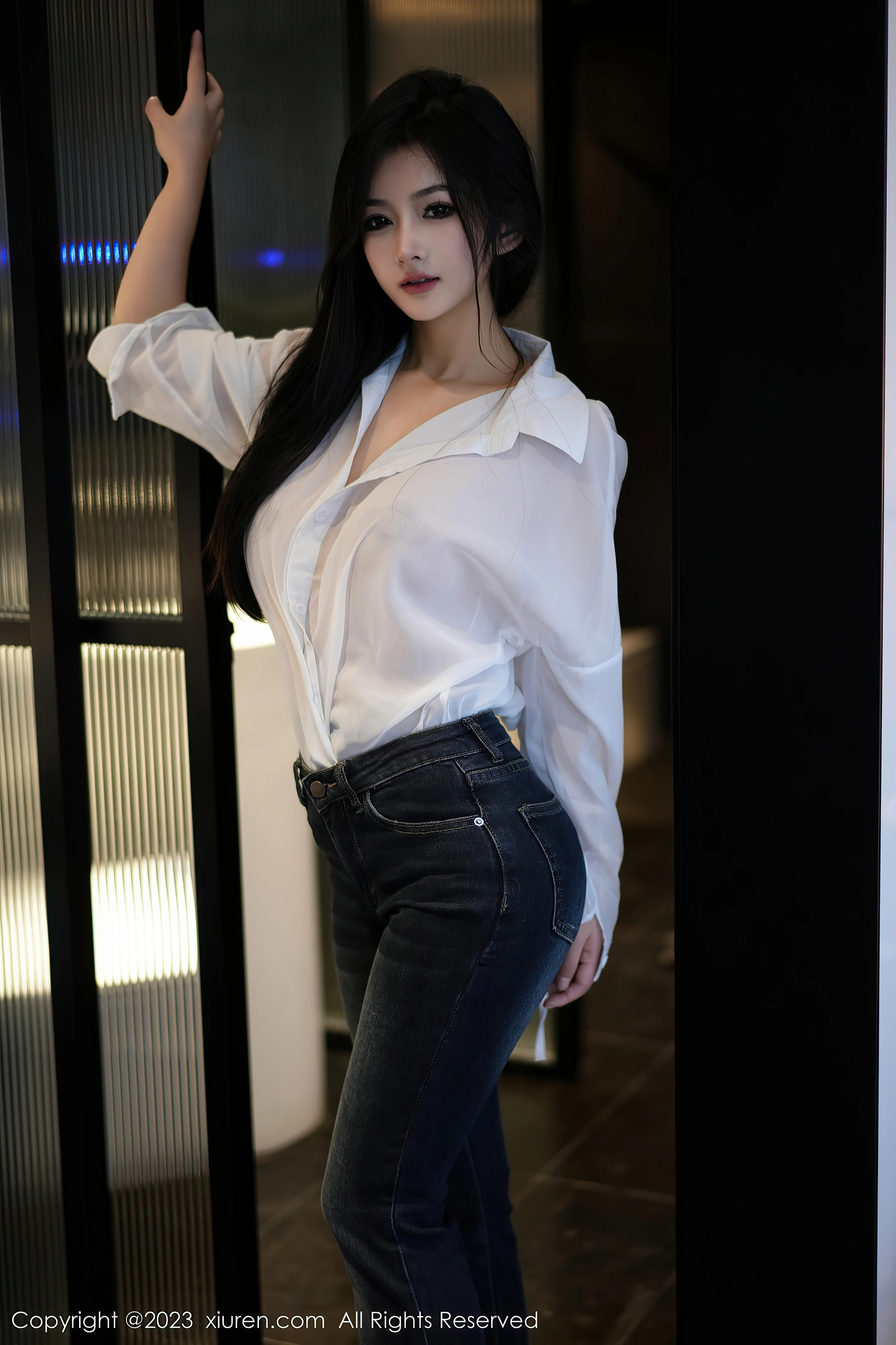 [Xiuren秀人网]2023.11.10 NO.7645 谭小灵 2